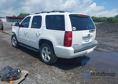 2010 Chevrolet Tahoe Lt z USA, uszkodzony, nr VIN 1GNUKBE0XAR232285